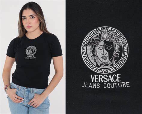 testa medusa versace simbolo|why does versace use medusa.